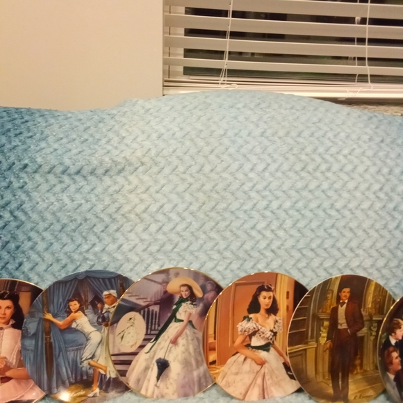 50+ Gone with the Wind Collectors Plates - Picture 15 of 16